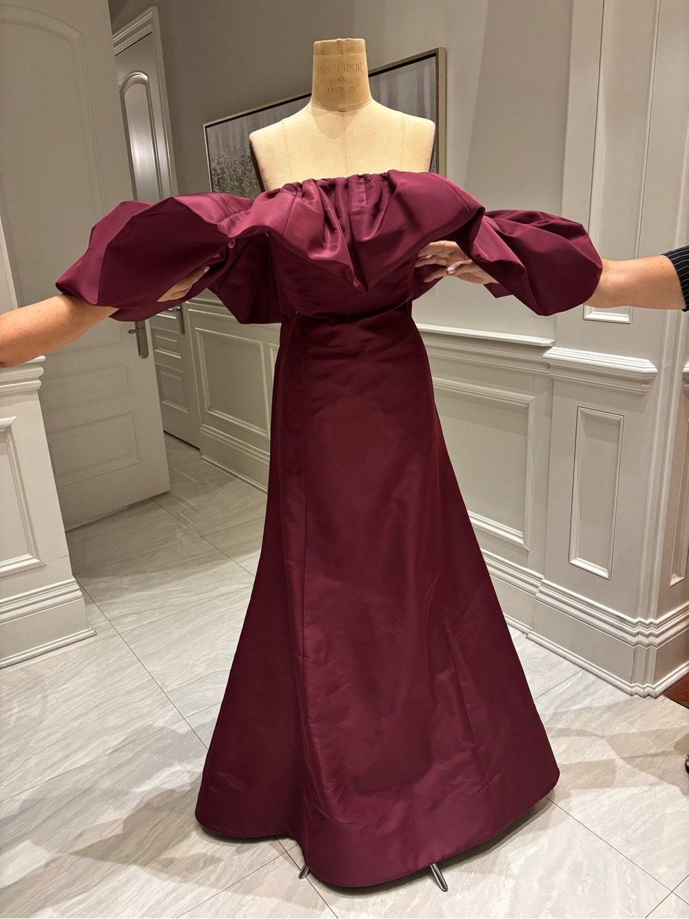 Oscar de la Renta Burgundy Silk Faille Off-Shoulder Gown